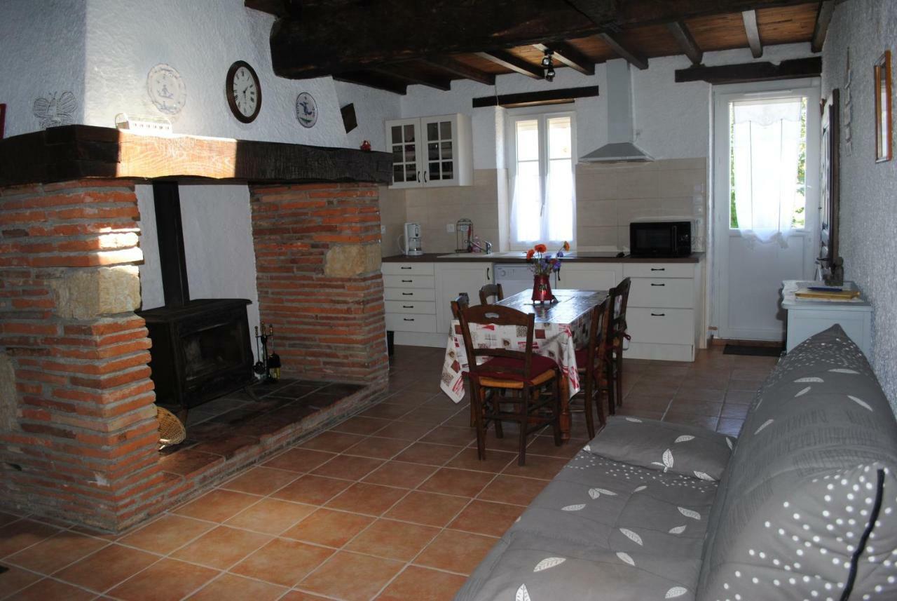 Gite D'En Pouillac Saint-Thomas  Esterno foto